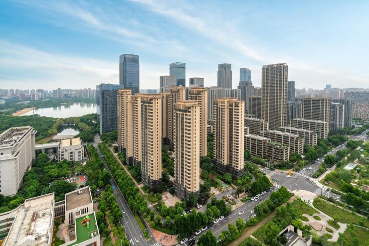 Sunteck City integrated township in ODC Goregaon West with 2,3,4 BHK and offices